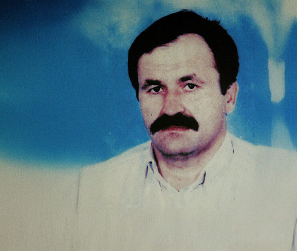 Portraitfoto von Enver Şimşek